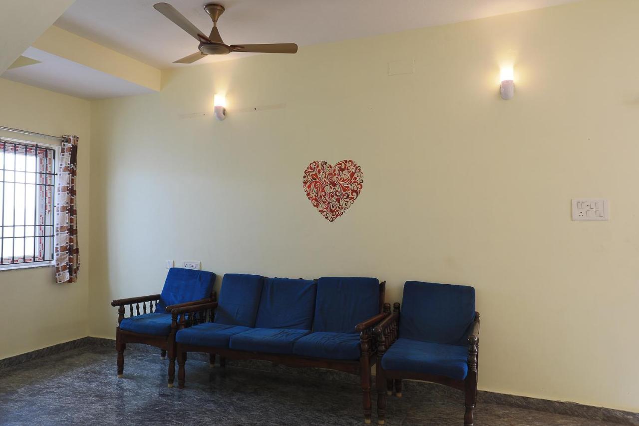 Oyo 38695 Peninsula Holiday Resorts Chennai Esterno foto